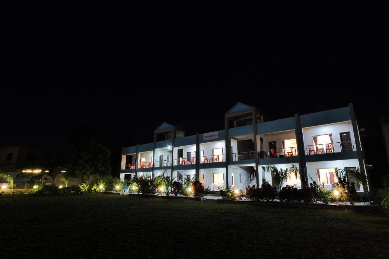 Aaranya Gir Resort Sasan Gir Exterior photo